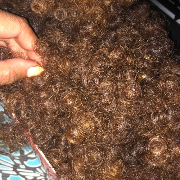 VIVICA A. FOX Bang ‘n Pony wig - Picture 3 of 11